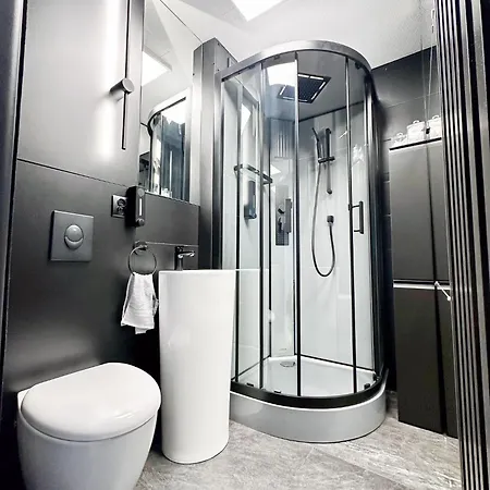 Modern Apartment, Close To The - Stogi غدانسك